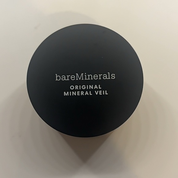 bareMinerals Translucent Mineral Veil Setting Powder - Picture 1 of 4